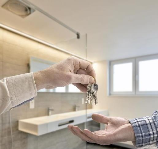 公租房滿5年就不讓住了買斷得多錢?公租房可以轉租嗎