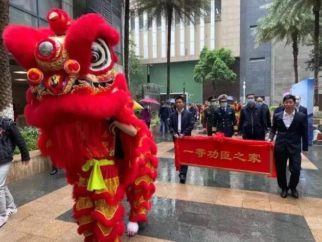 榮獲一等功獎勵多少錢?一等功有哪些待遇?附最新標準!