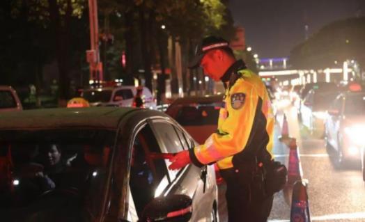 一罐330ml啤酒算酒駕嗎 喝酒后開車有什么影響