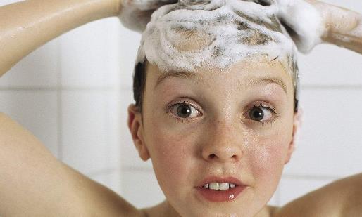 盤點洗頭的誤區,怎樣洗頭發才健康?