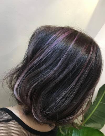 染頭發為什么頭頂顏色和發尾不一樣?染發爆頂怎么辦?