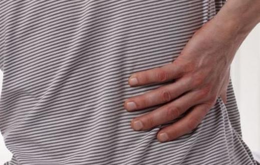 男性出現腰痛的情況該怎么辦 男性腰痛可能得什么病