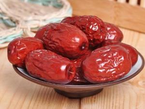 經期水腫吃大棗好嗎?經期飲食要注意什么