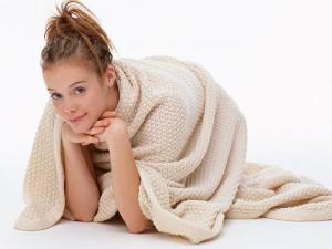 月經遲遲不來怎么辦?月經遲遲不來的原因