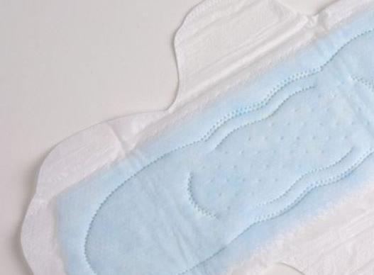 用衛生巾會導致婦科炎癥嗎?如何正確使用衛生巾