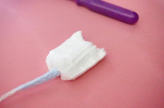 用衛(wèi)生棉條有異物感是不夠深嗎?衛(wèi)生棉條吸飽了有多粗?