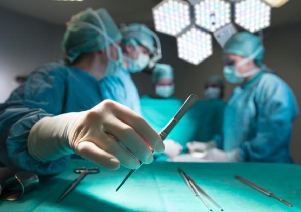 人流跟引產是一回事嗎?引產是怎么回事?