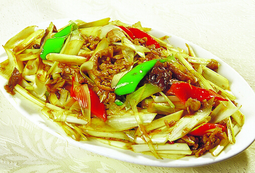 蔥爆羊肉的做法-蔥爆羊肉的營(yíng)養(yǎng)價(jià)值