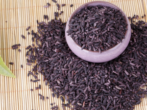 紫米粥怎么做?紫米的功效-紫米粥的做法