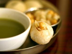 紅參苓術燉牛腱可健脾養胃-養生食譜推薦