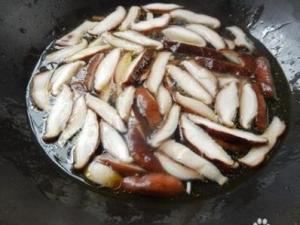 炒香菇需用焯水嗎？香菇的烹飪小竅門