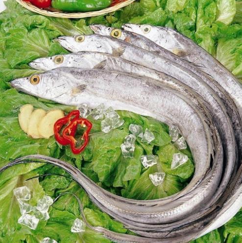 帶魚一炸就碎該怎么辦?帶魚段怎么處理內臟