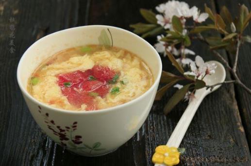 ?西紅柿雞蛋湯怎么做好吃?寶寶可以喝西紅柿雞蛋湯嗎?