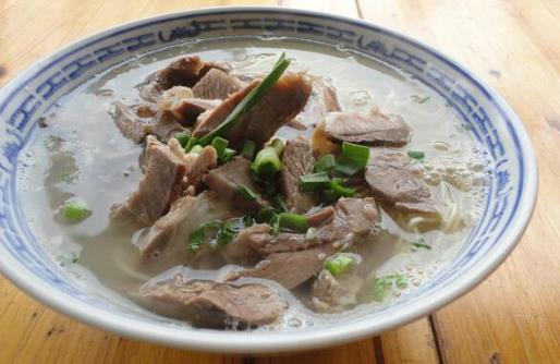 做羊肉湯怎么去除腥味?羊肉湯有哪些營養價值