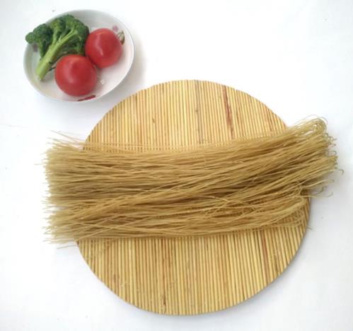 紅薯粉怎么做成粉條?紅薯粉怎么做好吃?