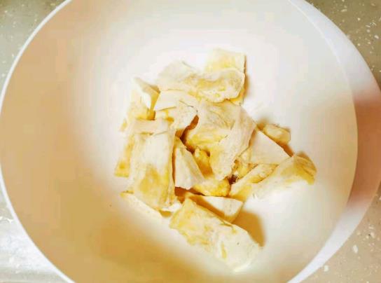 榴蓮殼煲湯有什么好處?榴蓮殼煲湯的做法