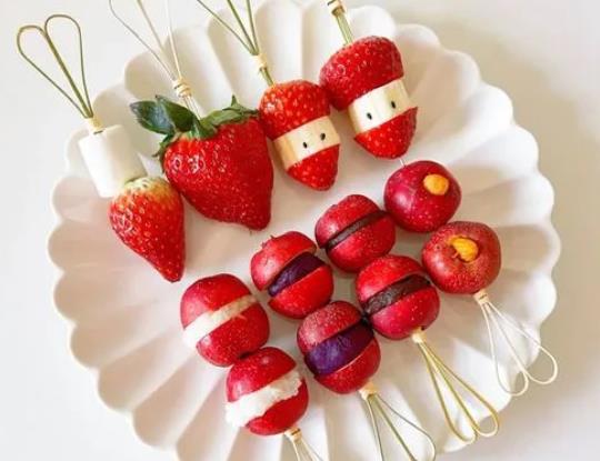 迷你小串糖葫蘆怎么熬糖不粘牙?做小串糖葫蘆用的是冰糖嗎