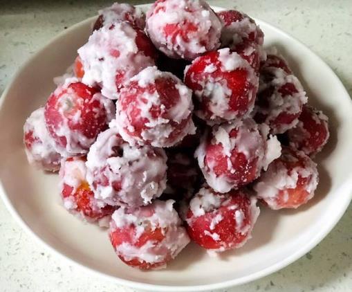 雪球山楂做成了拔絲山楂是咋回事?做雪球山楂必須用白醋嗎別的醋可以嗎