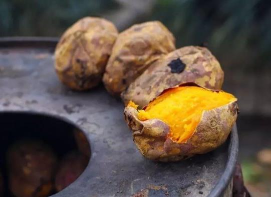 空氣炸鍋烤紅薯要錫紙嗎?紅薯怎么才能把糖烤出來