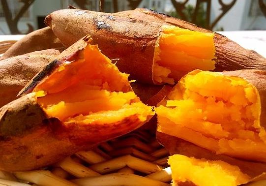 烤紅薯沒有錫紙可以用什么代替?微波爐烤紅薯的方法