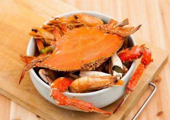 石榴和螃蟹會不會中毒?柿子和螃蟹能一起吃嗎