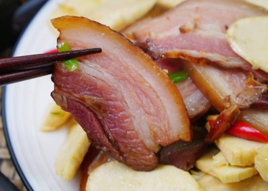 臘肉如何存放?熏臘肉熏熟了能保存嗎