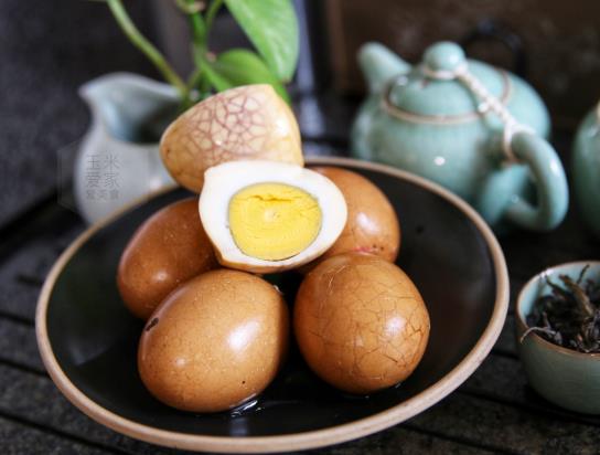 茶葉蛋怎么看壞沒壞?茶葉蛋皮不好剝怎么辦
