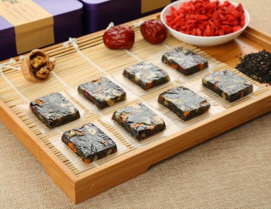 阿膠糕不拉絲是黃酒多了嗎?阿膠糕拉絲好還是不拉絲好