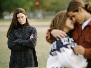 什么樣的男人婚后容易出軌?請(qǐng)遠(yuǎn)離八種賤男人