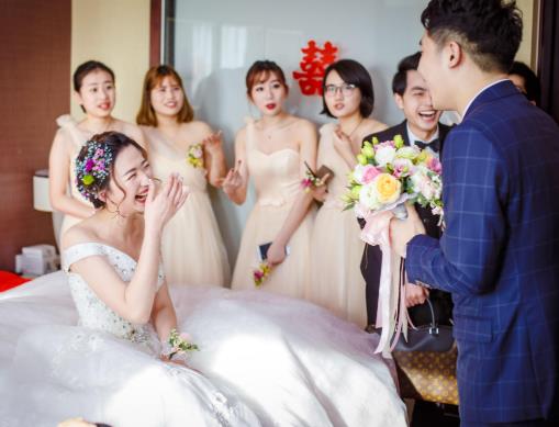 結婚當天來月經有什么不好的兆頭嗎?結婚下雨大都離婚了是真的假的