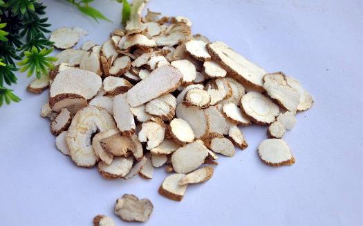 白芷有哪些功效?吃白芷有哪些注意事項(xiàng)