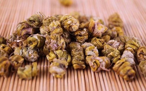 老中醫(yī)的最愛:石斛,石斛的功效有哪些?吃石斛的禁忌