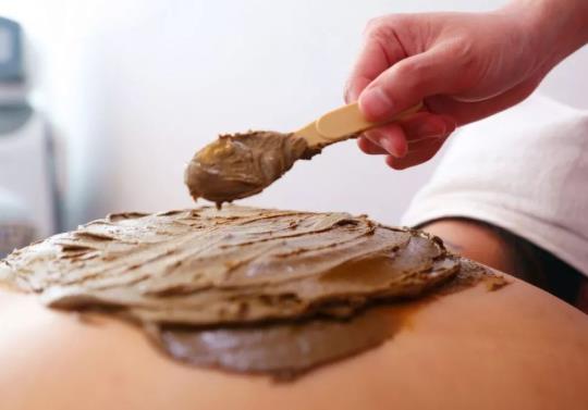 泥灸發熱持續短是效果不好嗎?泥灸敷后背對身體有哪些好處?