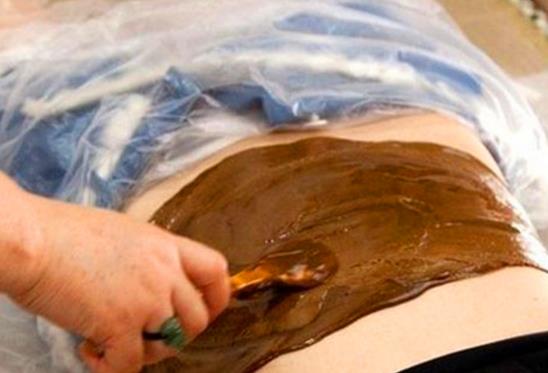 為什么泥灸越敷越燙?泥灸和艾灸有什么區(qū)別?