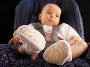 孩子暈車怎么辦?寶寶暈車吃什么好?