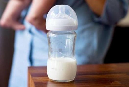 吸奶器吸母乳要加熱嗎?母乳可以室溫解凍嗎