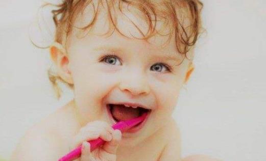 孩子刷牙出血的原因 孩子刷牙的正確方法