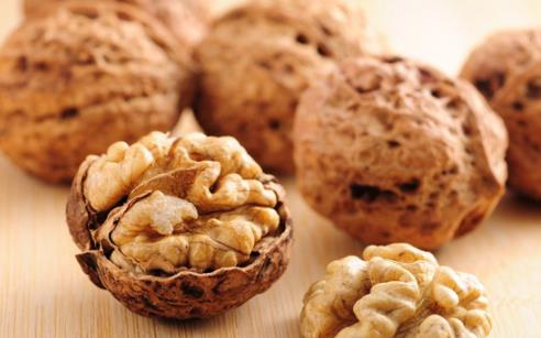 核桃一天中什么時候吃最好 核桃最佳食用時間