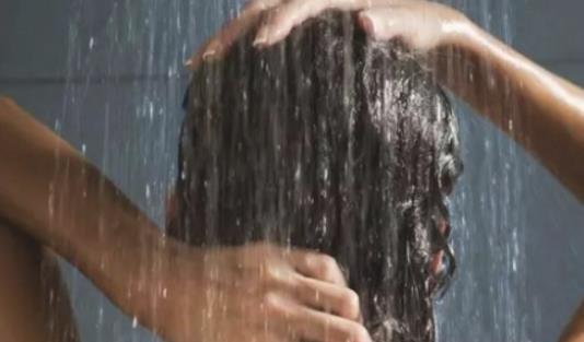 女生什么時候洗頭最好 女生洗頭最佳時間