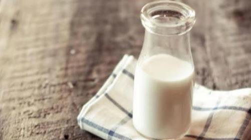 女性什么時候喝牛奶最好 女性喝牛奶最佳時間