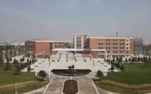 8、內蒙古民族大學.jpg