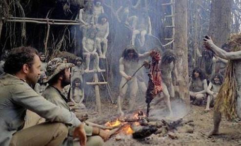 世界54部R級(jí)禁片排名,大逃殺顯露出人性丑陋,重口味必看