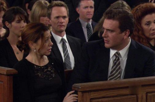 美國(guó)十大經(jīng)典情景劇排行榜,《老友記》第一,《生活大爆炸》第二