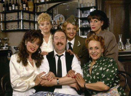 英國最經(jīng)典十大情景喜劇排行榜,《請講普通話》排名第三