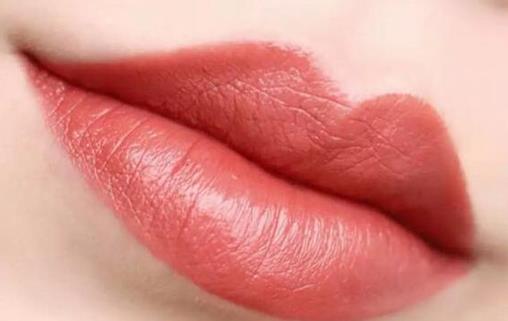 十大學生用的平價口紅排名,夢妝、得鮮的口紅便宜又好看