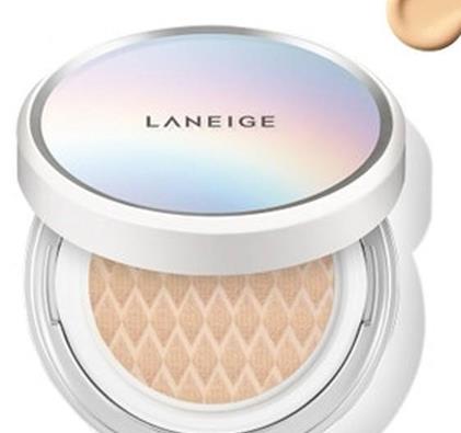 全球公認最好用的10大氣墊排名,雅詩蘭黛持久無暇氣墊細膩順滑