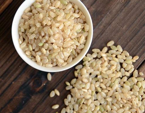 十大營養粗糧排名,吃粗糧高粱通便清胃,但不建議多吃