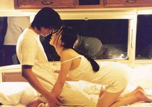 2019韓國電影禁片排行,《愛的色放》《工作女郎》高顏值畫面超污