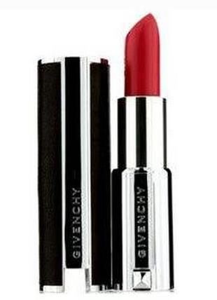 紀梵希口紅最火色號排名,紀梵希小羊皮口紅304上唇飽滿有光澤