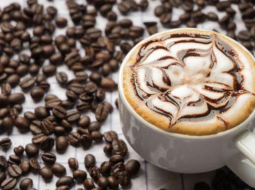 孕期不能碰的十種食物,咖啡因導致心跳加快,辛辣食物刺激性大